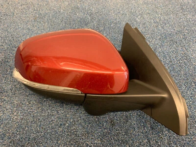 Espejo retrovisor lateral derecho pasajero Volvo S60 11-13 con BLIS rojo flamenco 31385182 Foto 1 de 4