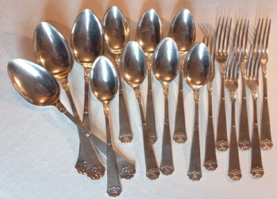 Juego de cubiertos de plata danesa Art Nouveau, 16 piezas 2 marcas de torre, 24P 1890-1930 Foto 1 de 4