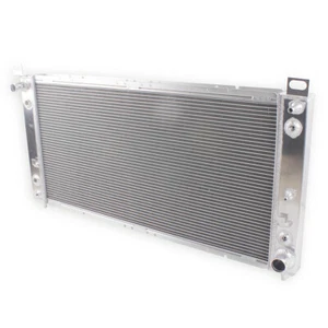 Radiador de aluminio 34" 3 filas para Cadillac Escalade EXT ESV 2002-2014 6,0 L 6,2 L - Imagen 1 de 9