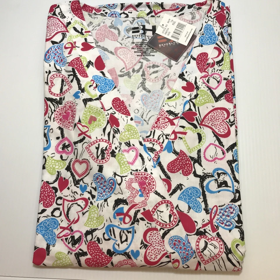 Beverly Hills Uniforms Plus Size Scrub Top, Style #501W, Print #728, 3XL-5XL - Image 1 of 1