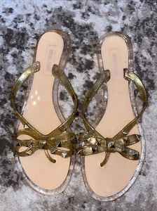 NWOB VICTORIA ADAMS HELLY FLIP FLOPS WITH STUDS SIZE 7 - Picture 1 of 4