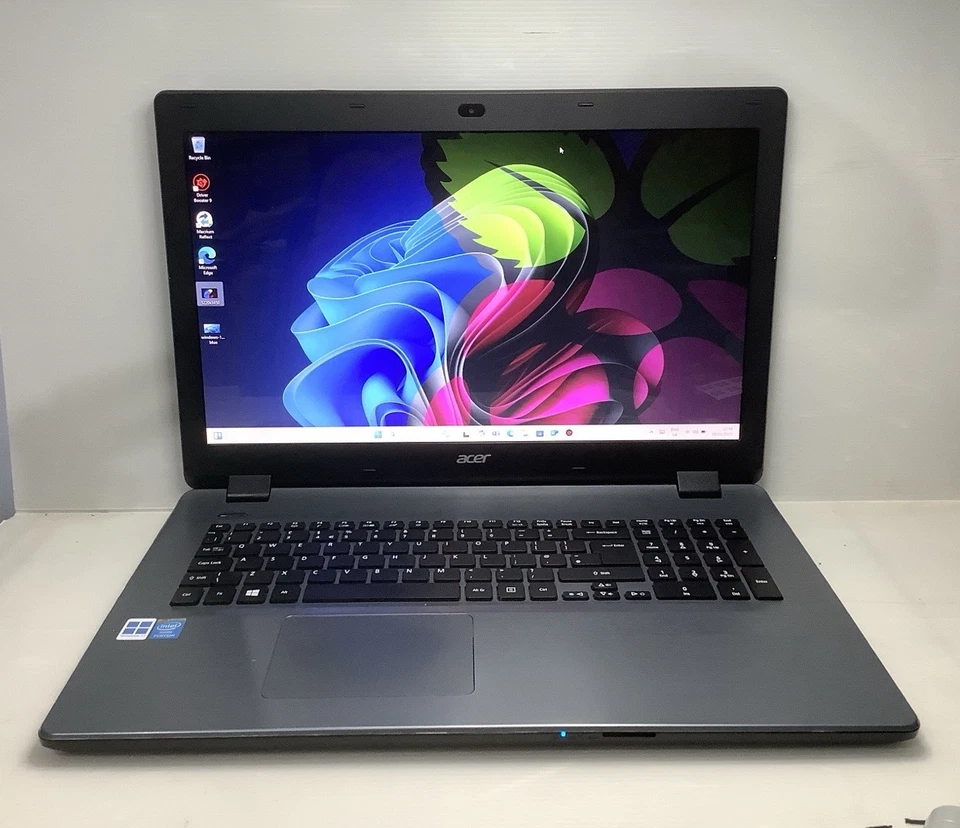 17.3”ACER ASPIRE E5-731,INTEL PENTIUM@1.70GHz,8GB RAM,250GB SSD,WIN 11 PRO 23H2 - Image 1 of 4