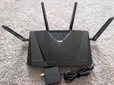 Router Wi-Fi de doble banda Asus RT-AC3100 Foto 1 de 3