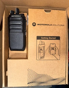 Motorola R5 UHF AAH07RDC9SA1AN - Afbeelding 1 van 4