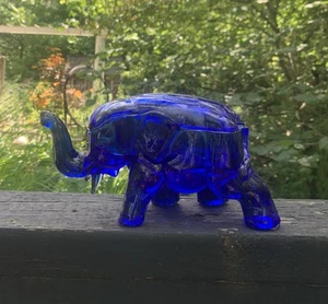 Diadem Indiana Kobaltblau Glas Elefant Schmuck Kommode Glas Box Vintage Neuwertig - Bild 1 von 23