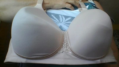 Vanity Fair Bra NWT! Size 42DD Full Figure Beauty Back Stretch Tan Retails $50! - Image 1 of 4
