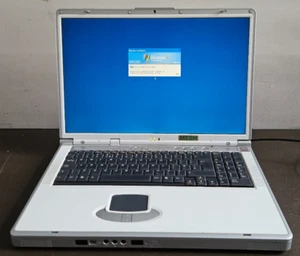 Mesh D480W Notebook Laptop, Pentium 4 2.66GHz, 1GB RAM, 35GB HDD, Windows XP Pro - Picture 1 of 16