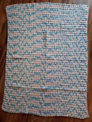 Ponto de concha afegão de crochê feito à mão, criança, bebê, berço tamanho 36" X 50" - Imagem 1 de 4