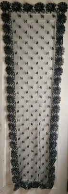 Bufanda de luto viuda mantilla de encaje negro Chantilly vintage hecha en FRANCIA 70"  Foto 1 de 4