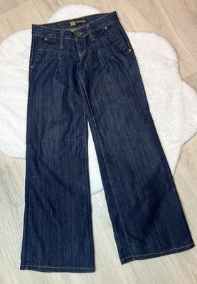 Женские джинсы Versace — широкоплечие, темная джинсовая ткань, размер 27 - Изображение 1 из 4