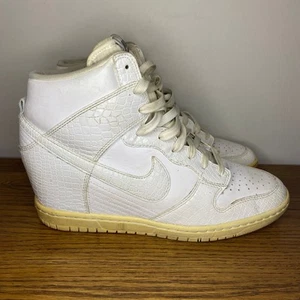 Tenis Nike Dunk Sky High blanco estampado de cocodrilo cuña oculta 528899-105 para mujer 10,5 - Imagen 1 de 7