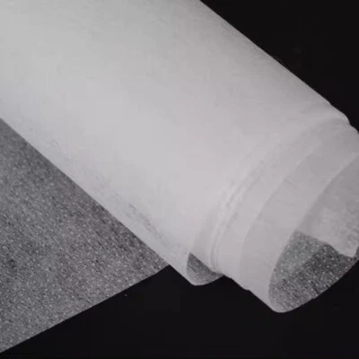 5 Metri No Tessuto Termoadesivo Interfacciamento Leggero Ferro Su Abbigliamento - Immagine 1 di 4