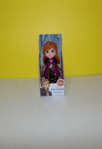 Disney Frozen II Poseable Mini Doll Figure 3.5" Adventure Anna - Picture 1 of 2