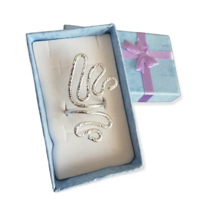 Anello grande regolabile alluminio tecnica Wire colore argento gioielli donna  - Immagine 1 di 4