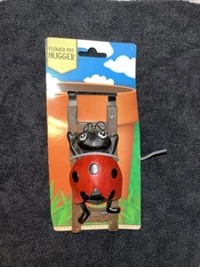Flower Pot Hugger Ladybug on Ladder Home Garden Decor resin Hanger - Picture 1 of 1
