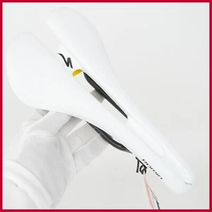 NOS SPECIALIZED ROMIN PRO CARBON WHITE VINTAGE SADDLE SEAT RACING RACING BIKE - Picture 1 of 13