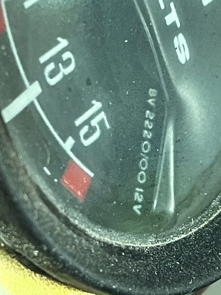 Lotus A082N6045F voltmeter / battery gauge for 1983-1987 Lotus Esprit - Image 1 of 4