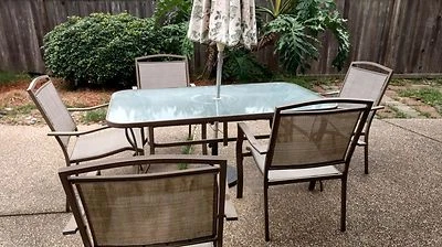 MUEBLES PATIO, MESA DE CRISTAL ALUMINIO 6 CHARIS Y COLUMPIO Foto 1 de 3
