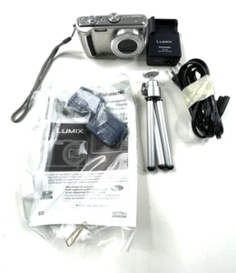 Kamera Panasonic Lumix Dmx-TZ5 silber komplett Digitalkamera - Bild 1 von 6