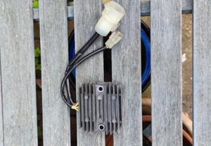 Honda XRV750 Africa Twin  Regulator Rectifier 31600MY1003 - Picture 1 of 5