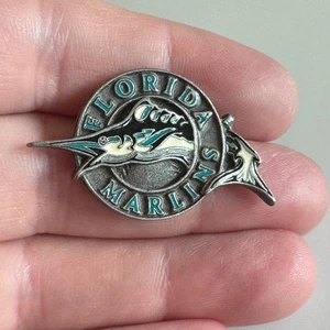 Vintage Florida Marlins MLB Baseball Pewter Enamel Lapel Hat Pin Leaping Fish Lo - Picture 1 of 3