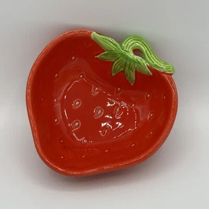 Vintage Rosenthal Netter Strawberry Trinket Bowl Pottery/Ceramic Dish Red MCM - Picture 1 of 8