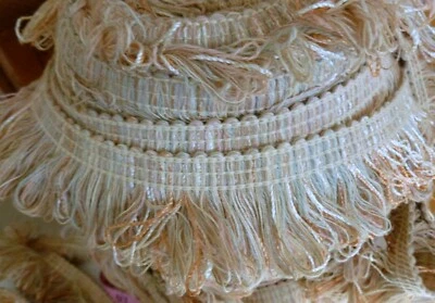 Flecos de cepillo de tapicería Lite beige salvia brillante cobre plata blanco 1,5"X3 yardas Foto 1 de 3