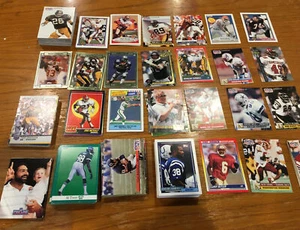 Lot of 200 Football Cards Early 1990s 1066 - Picture 1 of 12