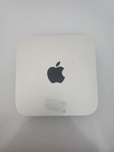 Apple Mac Mini (500GB HDD, Intel Core i5, ) 2.30 GHz, 8GB RAM) Silver Mid-2011 - Picture 1 of 3