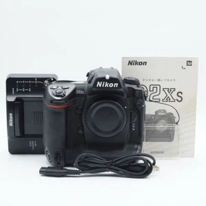 18,163 Shots Nikon D2Xs Body 507 - Picture 1 of 10