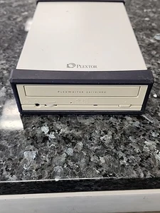 Plextor PX-W2410TU CD-RW Drive - Picture 1 of 9