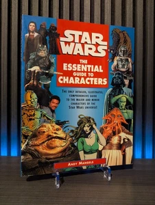 Star Wars The Essential Guide to Characters 1995 First Edition Vintage Legends  - Picture 1 of 3