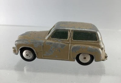 CORGI TOYS #206 HILLMAN HUSKY ORIGINAL USED CONDITION IDEAL IF NEEDED *VINTAGE* - Image 1 of 4