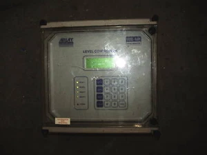 ARJAY LEVEL MONITOR CONTROL PANEL MODEL 9052 * QUANTITY - Picture 1 of 1