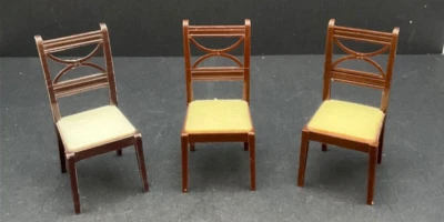 Cadeiras de jantar vintage marrom creme/amarelo RENWAL MÓVEIS DE PLÁSTICO PARA CASA DE BONECAS - Imagem 1 de 4