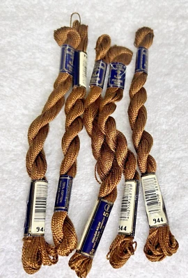 5 MINT Anchor Perle Pearl Cotton #944 Med Brown Embroidery Floss Vintage Skein - Image 1 of 3
