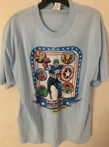 Captain America And Friends T-Shirt  - Bild 1 von 1