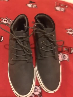 Entrenadores New Look  Foto 1 de 4