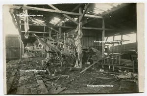 G50 Foto WK1 Fliegerei deutsches Flugzeug Doppeldecker Feldflugplatz Hangar - Bild 1 von 2