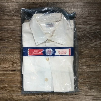 Camisa social Manhattan Mansmooth branca tamanho 15 bolsa de limpeza a seco vintage 1950 1960 - Imagem 1 de 4