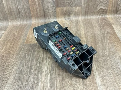 Ford F250 F350 Super Duty 1999 2001 interior caja de fusibles relé YC3T-14A067-CB BC9 Foto 1 de 4