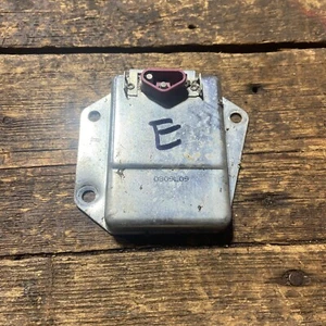 EXTERNAL VOLTAGE REGULATOR FOR 1989-1993 1ST GEN DODGE RAM CUMMINS 150/250/350 - Picture 1 of 3