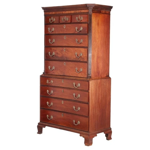 Antique English George III Flame Mahogany Chest on Chest, 19th Century Cover