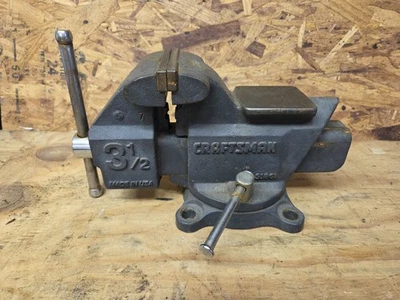 Tornillo de banco vintage Craftsman EE. UU. Nº 51861 con base giratoria y mordazas de 3-1/2"  Foto 1 de 4