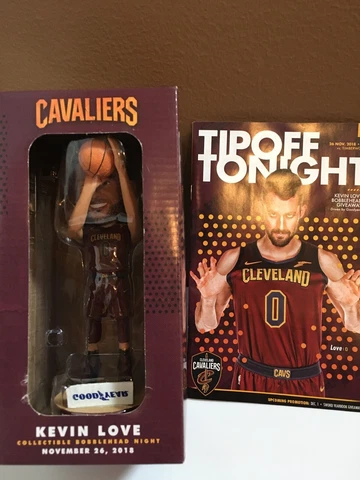 Kevin Love ERROR Bobblehead Cavs 11.26.18 Goodyear New in Box RARE Cover