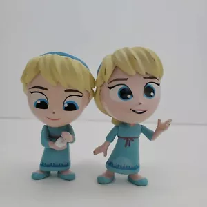 Funko Mystery Minis Frozen Junge Elsa mit Schneeball und YOUNG ELSA (Hand Up)... - Bild 1 von 6