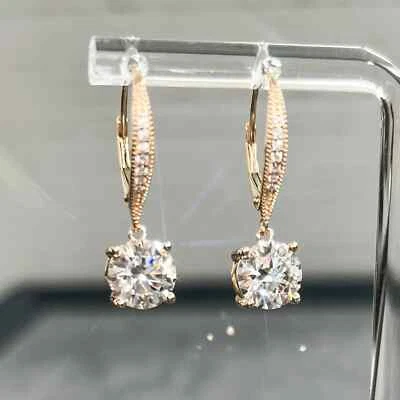 Pendientes colgantes de moissanita corte redondo acabado oro amarillo 14k 2 quilates D/Vvs1 2 quilates Foto 1 de 4