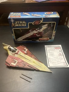 Hasbro Star Wars L'attacco dei cloni Aotc Jedi Starfighter completo 2001 con scatola - Foto 1 di 6
