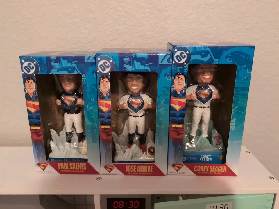Paul Skenes Corey Seager & Jose Altuve Superman Bobblehead Texas Rangers Astros Foto 1 de 1