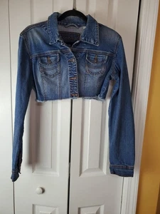 Younique Cropped Studded Jeans Jacket Size Large Long Sleeves Y2K - Picture 1 of 10